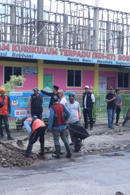 Pemkot Bandar Lampung Genjot Pembersihan Drainase, Antisipasi Banjir Usai Hujan Deras