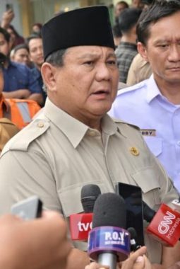 Prabowo Perintahkan Investigasi dan Perbaikan Perlintasan Kereta, Setujui Flyover di Bekasi