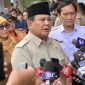 Presiden Prabowo Subianto memberikan keterangan pers kepada awak media di RSUD dr. Chasbullah Abdulmadjid, Kota Bekasi, pada Selasa, 28 April 2026. Foto: BPMI Setpres/Rusman