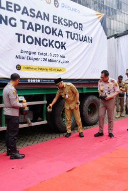 Ekspor Perdana 3.330 Ton Tapioka ke Tiongkok, Pelabuhan Panjang Perkuat Peran Gerbang Logistik Lampung