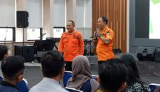 Peserta mengikuti simulasi Business Continuity Management yang digelar melalui kolaborasi BPBD Jakarta Selatan, BRI Region 6, dan Operational Risk Group Kantor Pusat BRI.