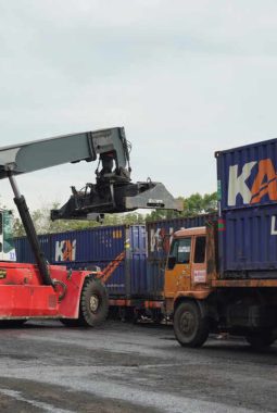 KAI Logistik Kelola 8,7 Juta Ton Angkutan Barang Sepanjang Semester I 2026