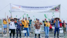 Penanaman 5.000 bibit pohon mangrove dalam program unggulan New Home-Pass, New Tree