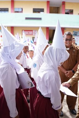 Wali Kota Bandar Lampung Pastikan Seluruh Siswa yang Belum Lolos SPMB Tetap Tertampung di SMP Negeri