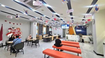 Semarak HUT ke-81 RI, BRI BO Krekot Percantik Kantor dengan Dekorasi Bernuansa Merah Putih